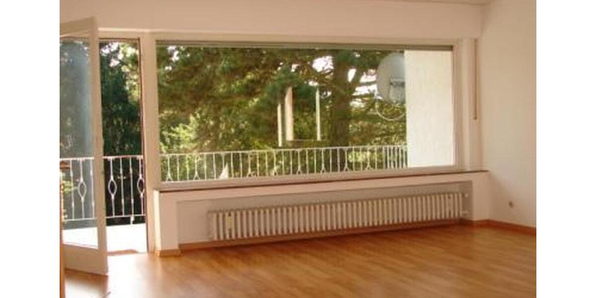 Etagenwohnung Wachtberg - 4 Zimmer, 106 m&sup2;, 1.100&euro; | Angebot:25921774