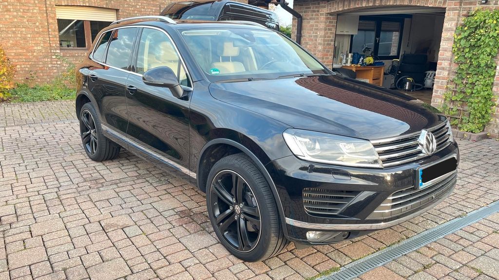 VW Touareg 115.000 km 22.999 &euro; Vettweiß 52391