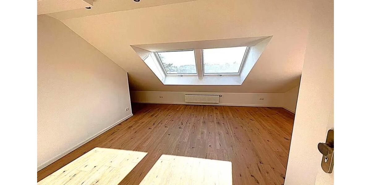 Dachgeschoßwohnung Düren Rölsdorf - 2 Zimmer, 43 m&sup2;, 549&euro; | Angebot:25976758