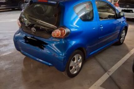 Toyota Aygo (X) 133.532 km 2.900 &euro; Brühl 50321
