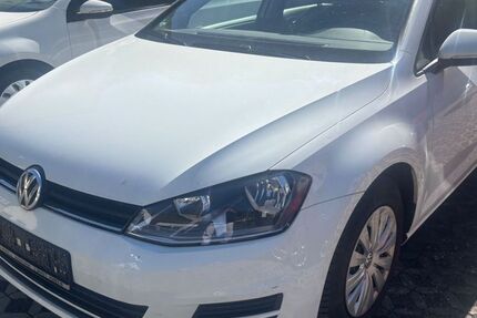 VW Golf 260.000 km 3.488 &euro; Altenahr 53505