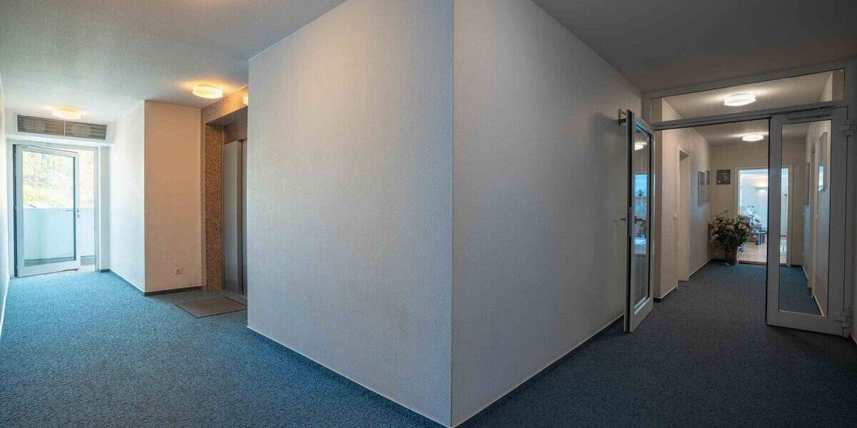 Etagenwohnung Königswinter - 3 Zimmer, 162 m&sup2;, 648.000&euro; | Angebot:26127594