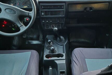 Lada Niva 52.500 km 9.500 &euro; Kall 53925