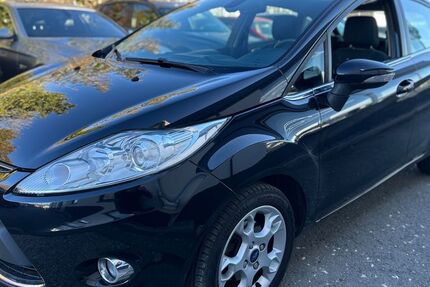 Ford Fiesta 120.000 km 5.200 &euro; Rheinbach 53359