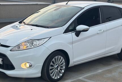 Ford Fiesta 150.720 km 3.899 &euro; düren 52353
