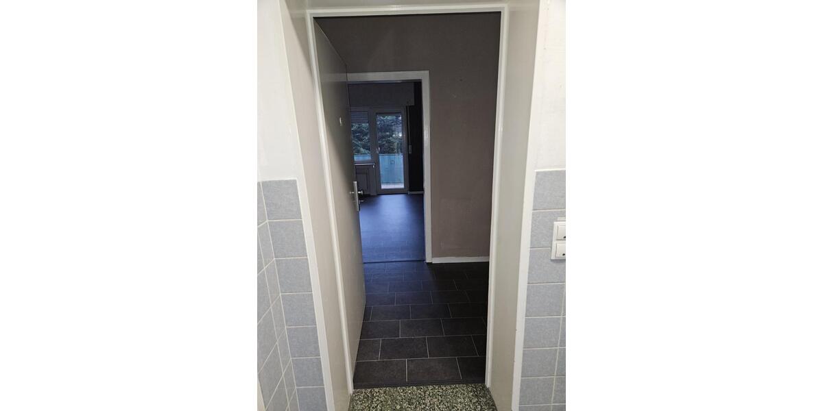 Erdgeschoßwohnung Wesseling - 2 Zimmer, 68 m&sup2;, 890&euro; | Angebot:25853555