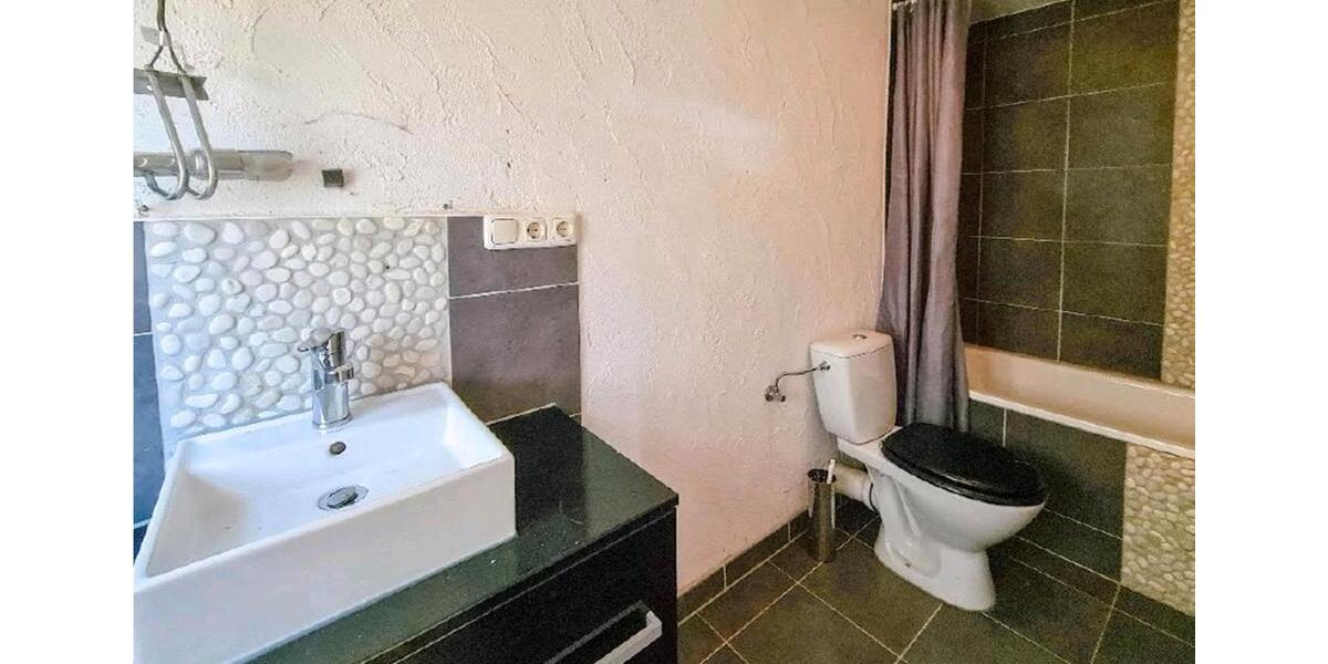 Einfamilienhaus Schleiden - 13 Zimmer, 281 m&sup2;, 450.000&euro; | Angebot:26987001