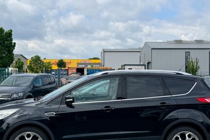Ford Kuga 161.000 km 4.600 &euro; Düren 52351