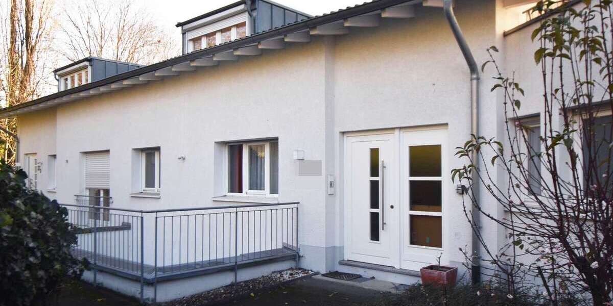 Etagenwohnung Bonn Hardtberg - 3.5 Zimmer, 126 m&sup2;, 1.700&euro; | Angebot:25982308