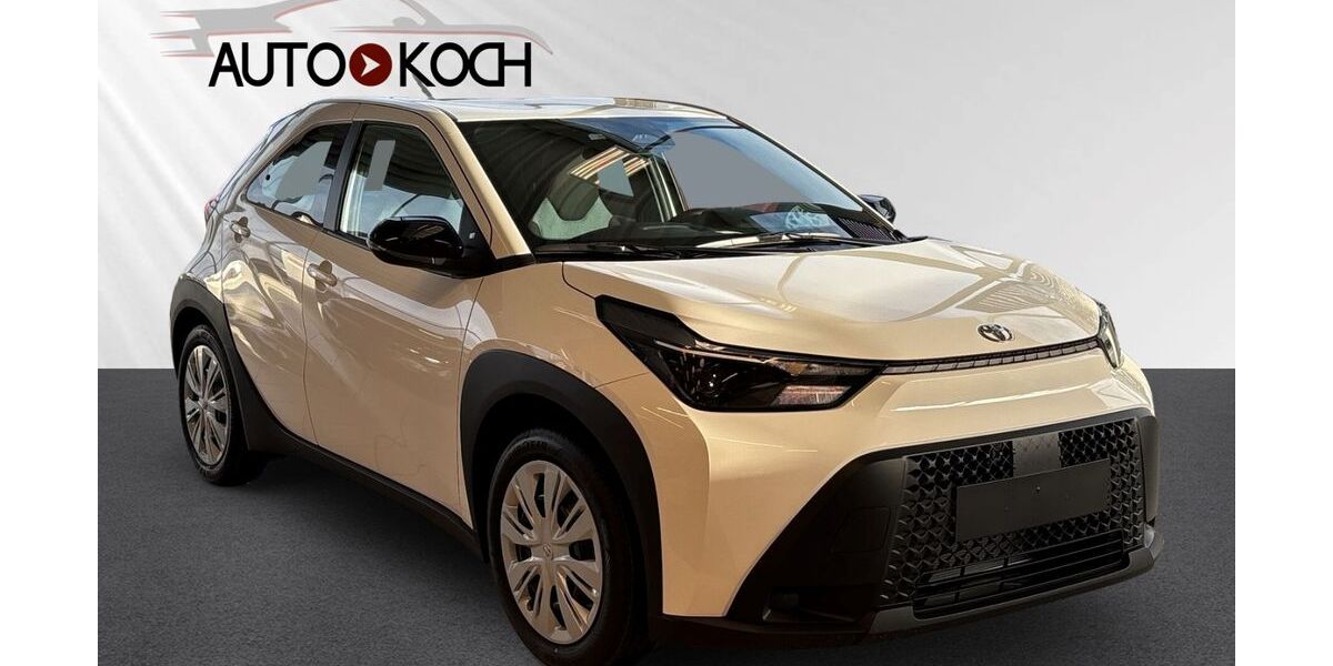 Toyota Aygo (X) 2.500 km 19.940 &euro; Düren 52351