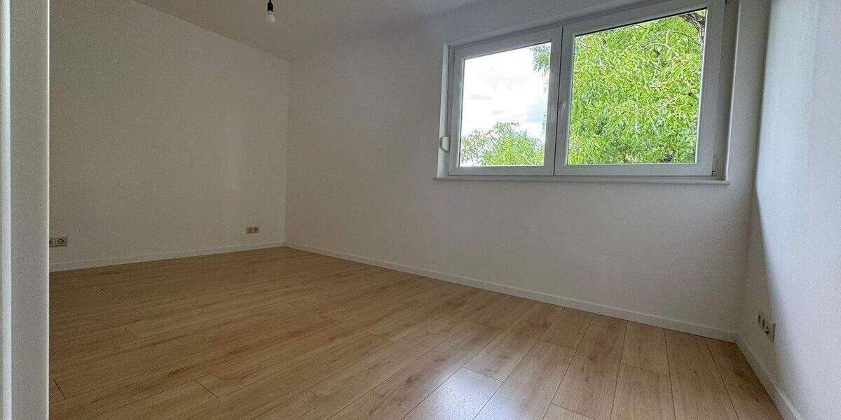 Etagenwohnung Bonn Schweinheim - 3 Zimmer, 82 m&sup2;, 419.900&euro; | Angebot:25687636