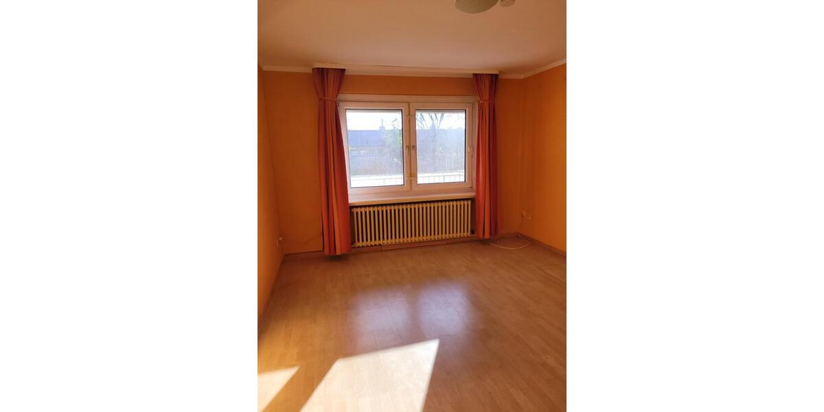 Etagenwohnung Bonn Lannesdorf - 3 Zimmer, 80 m&sup2;, 320.000&euro; | Angebot:26038887