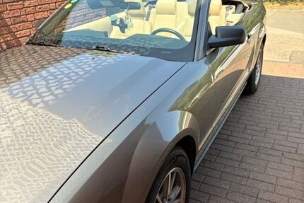Ford Mustang 79.056 km 13.700 &euro; Weilerswist 53919