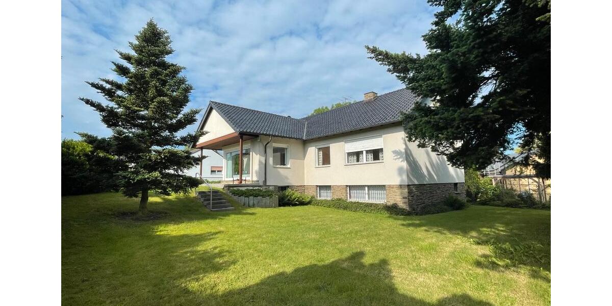 Einfamilienhaus Wachtberg - 7 Zimmer, 198 m&sup2;, 697.500&euro; | Angebot:26030881