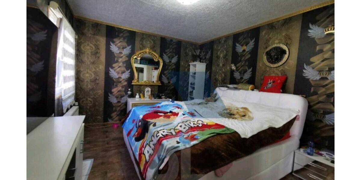 Etagenwohnung Bonn Brüser Berg - 4 Zimmer, 100 m&sup2;, 300.000&euro; | Angebot:25800101