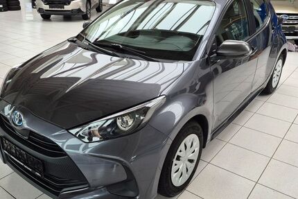 Toyota Yaris 91.000 km 16.450 &euro; Kall 53925