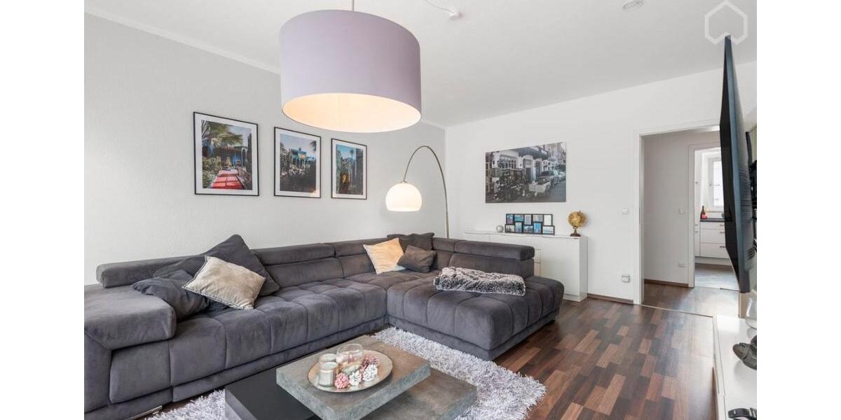 Etagenwohnung Niederkassel - 3 Zimmer, 65 m&sup2;, 1.650&euro; | Angebot:25944870