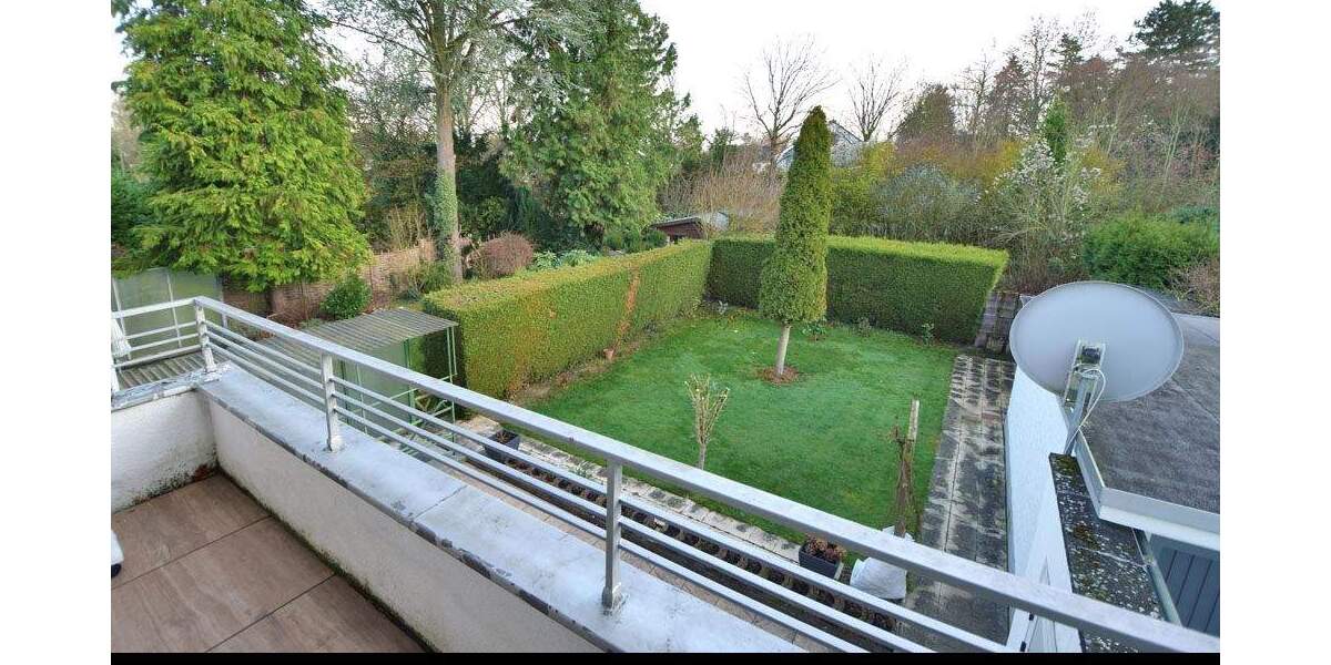 Etagenwohnung Bonn Röttgen - 6 Zimmer, 129 m&sup2;, 451.500&euro; | Angebot:25898146