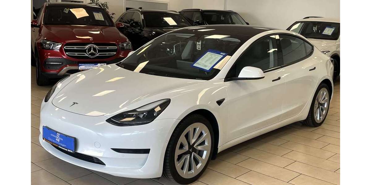 Tesla Model 3 46.255 km 26.900 &euro; Bonn 53227