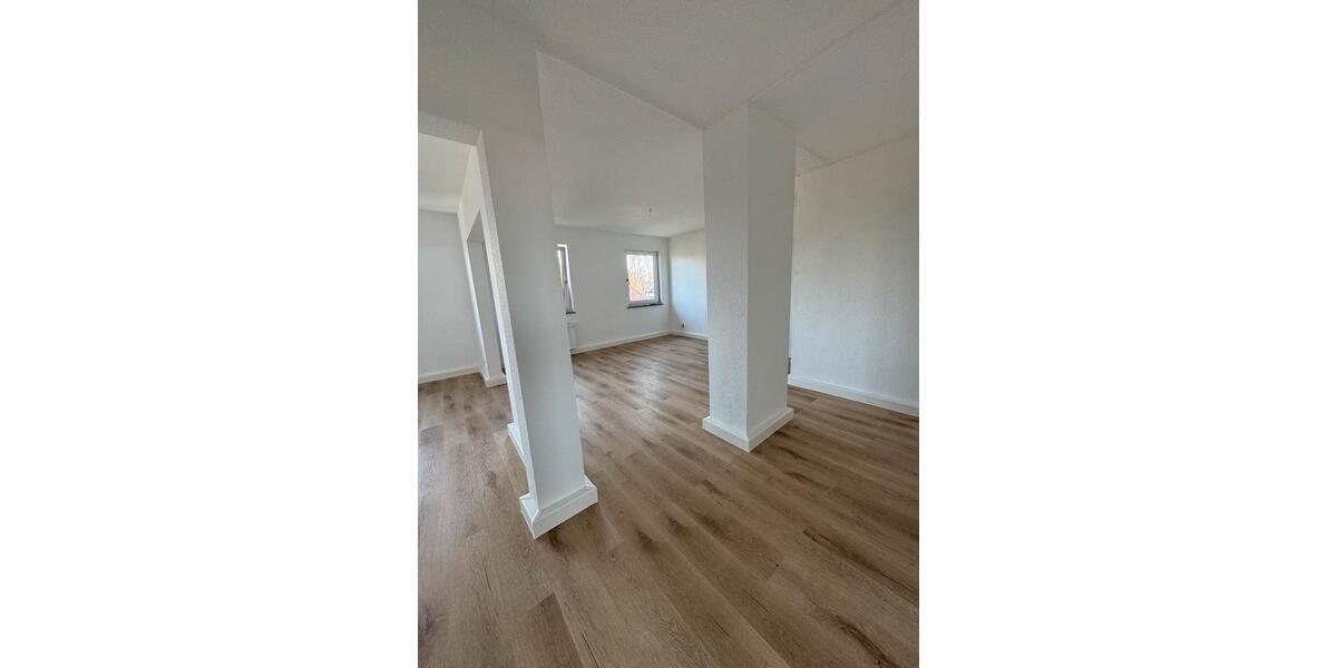 Etagenwohnung Zülpich - 2 Zimmer, 64 m&sup2;, 695&euro; | Angebot:25406247
