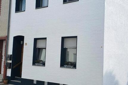 Haus Brühl - 6 Zimmer, 140 m&sup2;, 478.000&euro; | Angebot:25209185