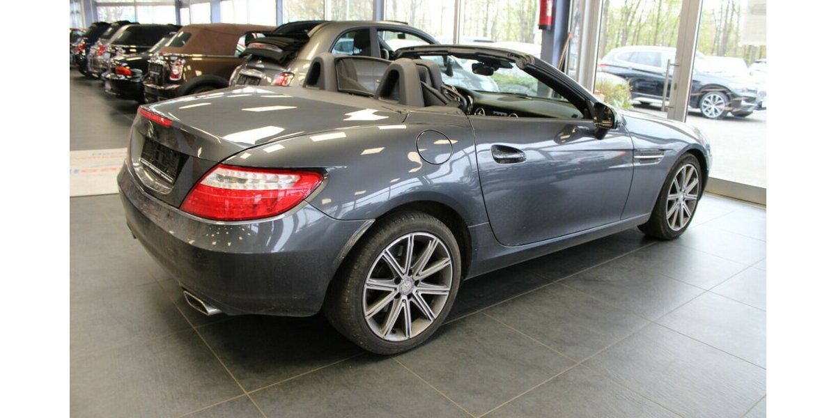 Mercedes-Benz SLK 250 CDI BlueEFFICIENCY 7G-TRONIC - Panorama - 125.888 km 16.980 &euro; Euskirchen 53881