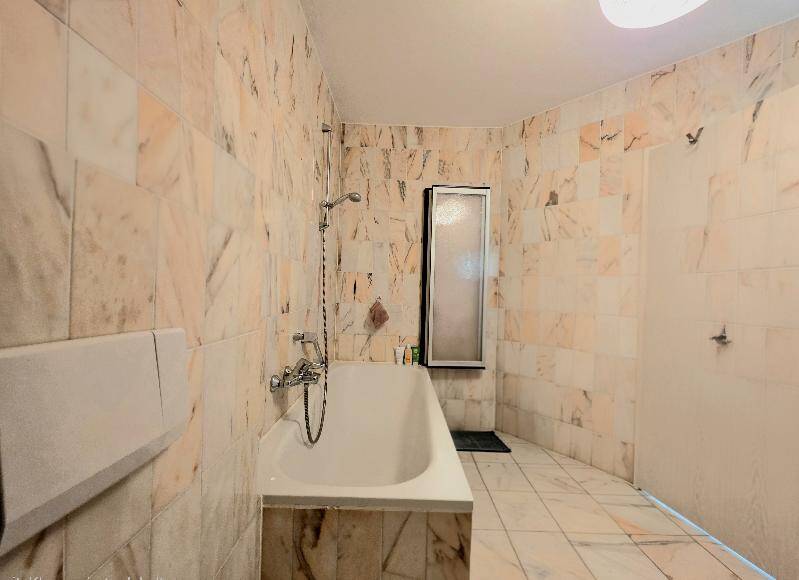 Etagenwohnung Bonn Heiderhof - 2 Zimmer, 73 m&sup2;, 320.000&euro; | Angebot:26657752