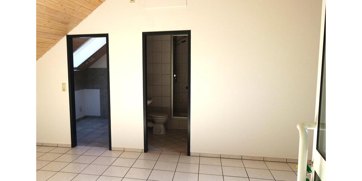 Etagenwohnung Heimbach - 1 Zimmer, 30 m&sup2;, 390&euro; | Angebot:25853466