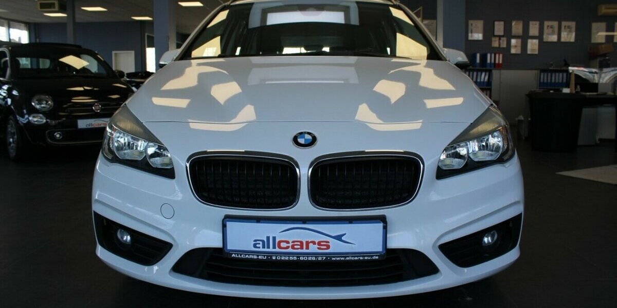 BMW 216i Gran Tourer Advantage - 7-Sitzer - 125.300 km 10.980 &euro; Euskirchen 53881