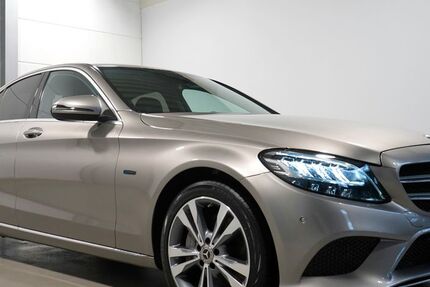 Mercedes-Benz C 300 27.371 km 39.980 &euro; Hürth bei Köln 50354