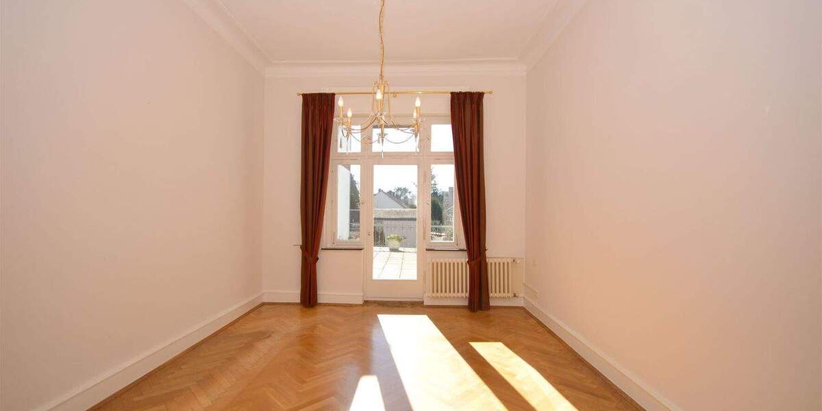 Einfamilienhaus Brühl - 7 Zimmer, 210 m&sup2;, 998.000&euro; | Angebot:25709846