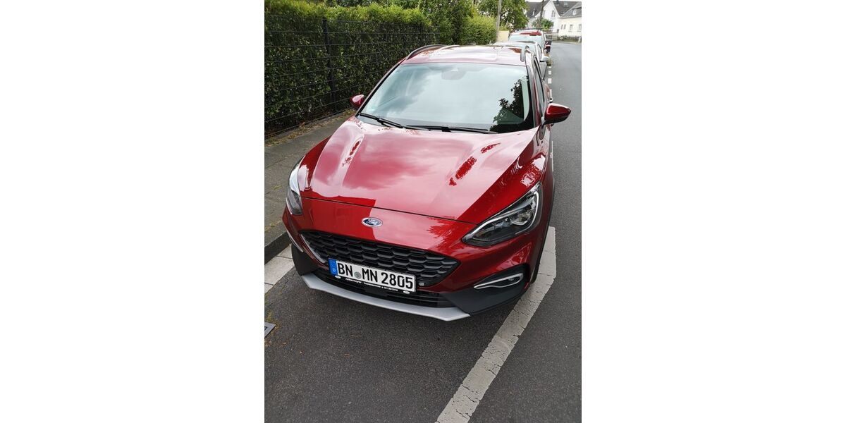 Ford Focus 69.500 km 18.990 &euro; Bonn 53229