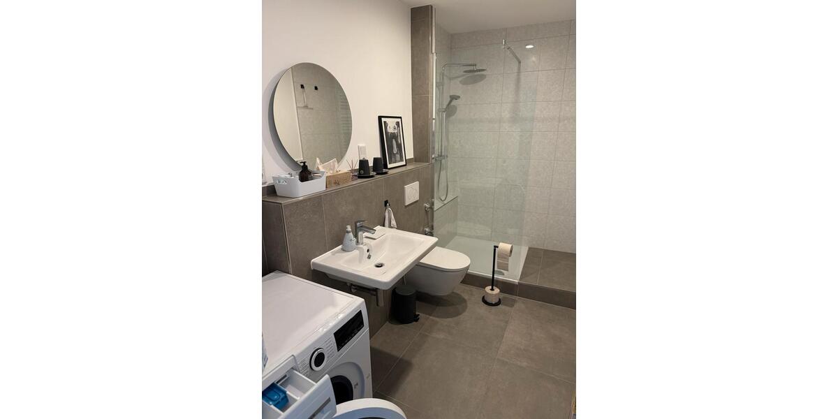 Etagenwohnung Bonn Beuel-Mitte - 4 Zimmer, 110 m&sup2;, 2.500&euro; | Angebot:25872750