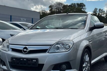 Opel Tigra 167.400 km 750 &euro; Düren 52349