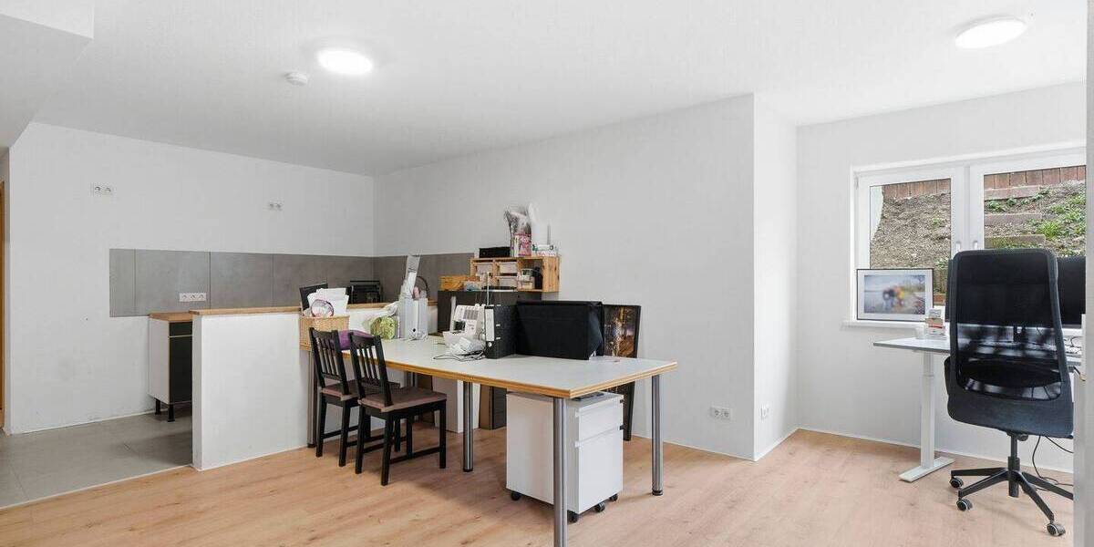 Einfamilienhaus Bonn Brüser Berg - 7 Zimmer, 220 m&sup2;, 525.000&euro; | Angebot:26043634