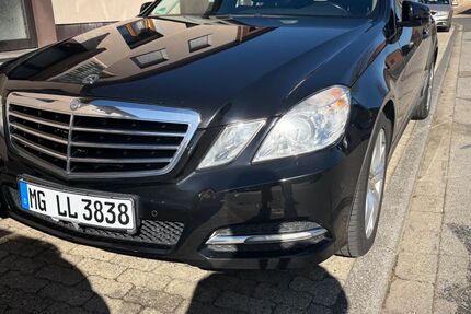 Mercedes-Benz E 200 287.000 km 7.000 &euro; Düren 52353