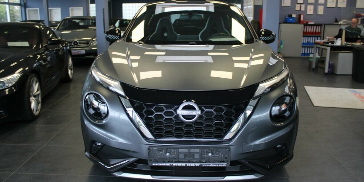 Nissan Juke 1.6 Hybrid 4AMT Premiere Edition 40.779 km 18.480 &euro; Euskirchen 53881