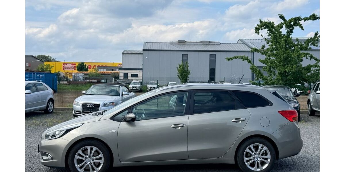 Kia ceed Sportswagon 140.000 km 6.950 &euro; Düren 52351