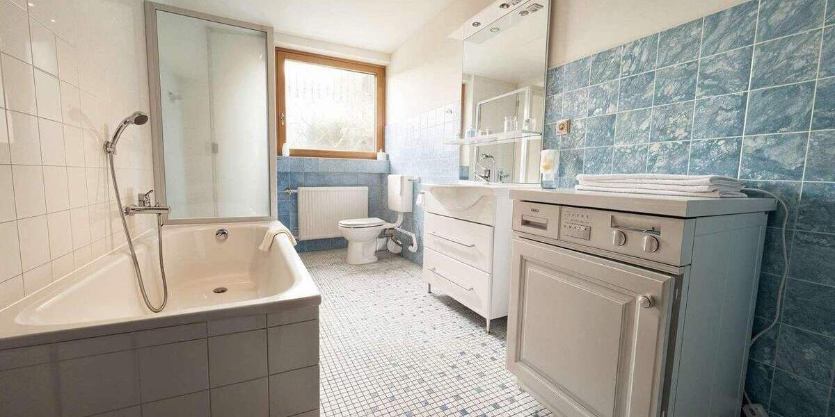 Mehrfamilienhaus, Wohnhaus Königswinter Ittenbach - 7 Zimmer, 246 m&sup2;, 759.000&euro; | Angebot:25739562