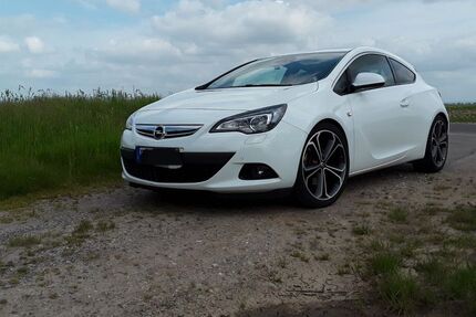 Opel Astra 123.000 km 12.690 &euro; Vettweiss 52391