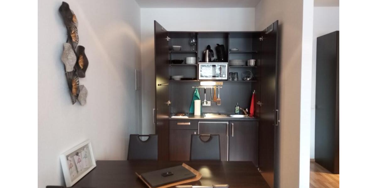 Erdgeschoßwohnung Bonn Gronau - 1 Zimmer, 48 m&sup2;, 1.200&euro; | Angebot:25850357