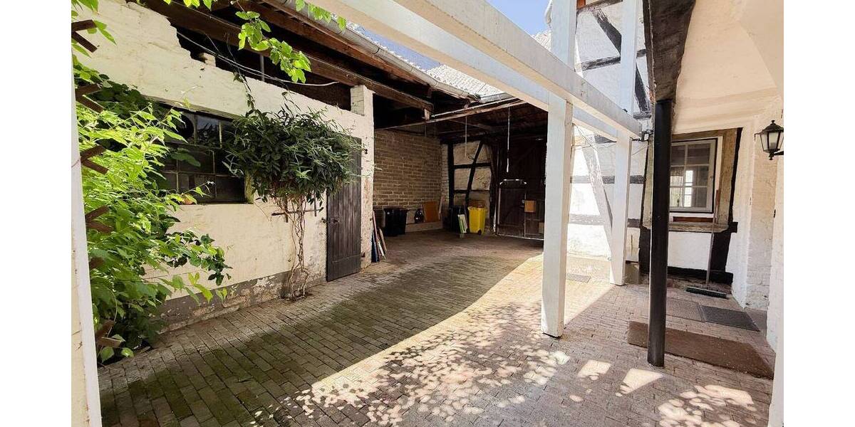 Einfamilienhaus Grafschaft Ringen - 6 Zimmer, 116 m&sup2;, 396.000&euro; | Angebot:25695602