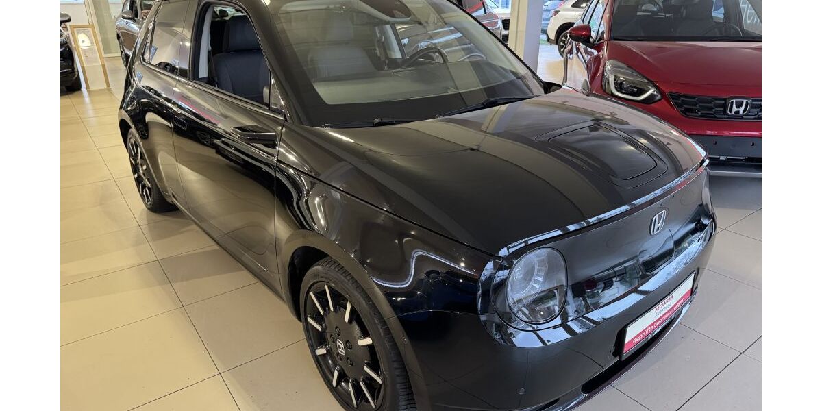 Honda e 29.821 km 15.490 &euro; Brühl 50321