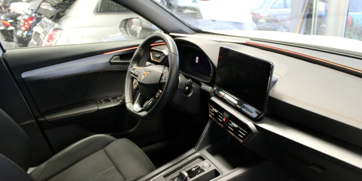 Cupra Formentor VZ 2.0 TSI 4Drive DSG 22.265 km 29.980 &euro; Euskirchen 53881