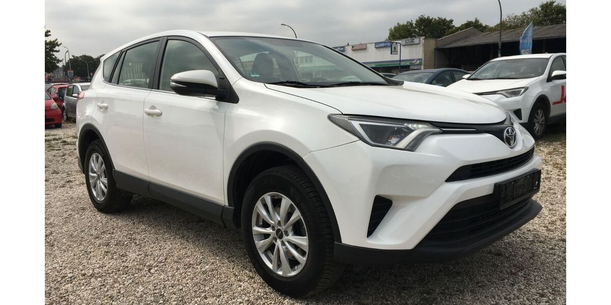 Toyota RAV 4 112.000 km 14.996 &euro; Bonn 53227