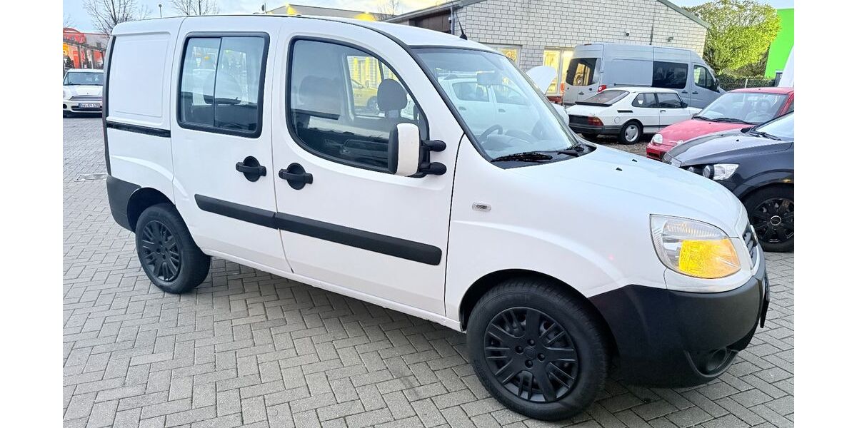 Fiat Doblo 155.527 km 3.598 &euro; Hönningen 53506