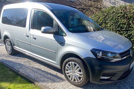 VW Caddy 159.000 km 13.300 &euro; Königswinter 53639