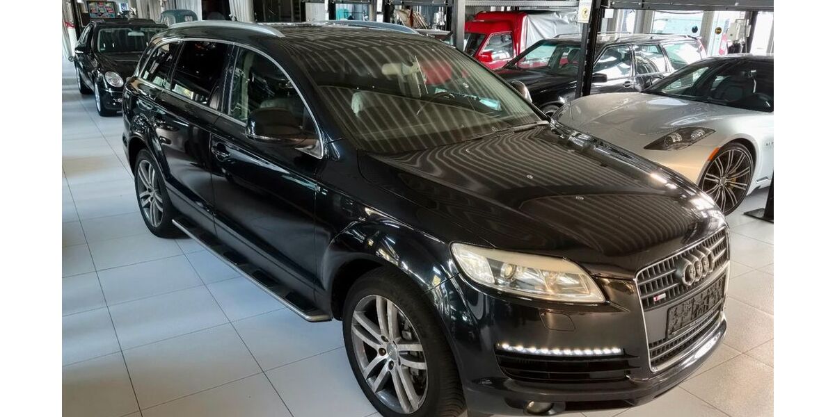 Audi Q7 303.000 km 6.850 &euro; Brühl 50321