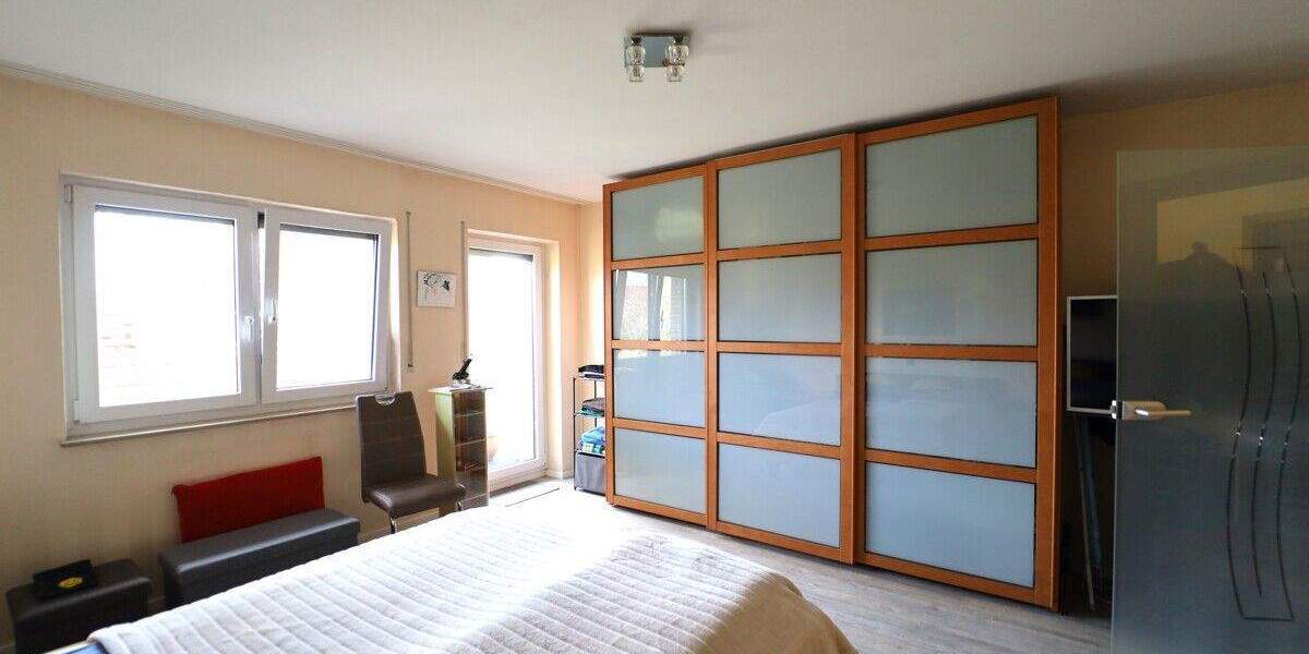 Mehrfamilienhaus, Wohnhaus Swisttal Heimerzheim - 6 Zimmer, 211 m&sup2;, 398.000&euro; | Angebot:25772205