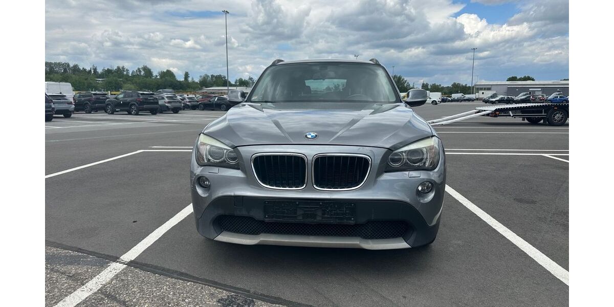 BMW X1 196.993 km 4.899 &euro; Bonn Beuel 53227